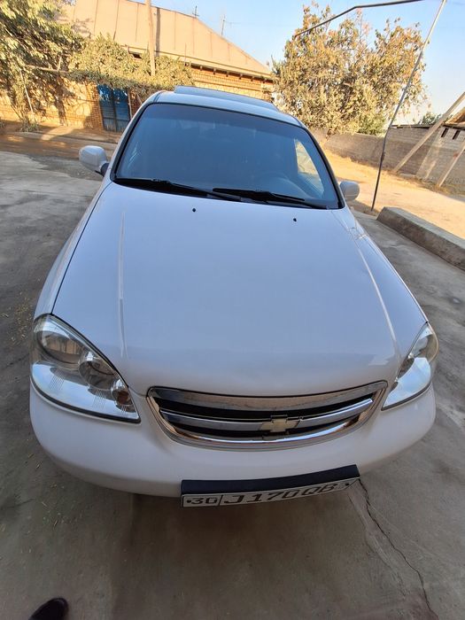 Lasetti detallari sotiladi radnoy