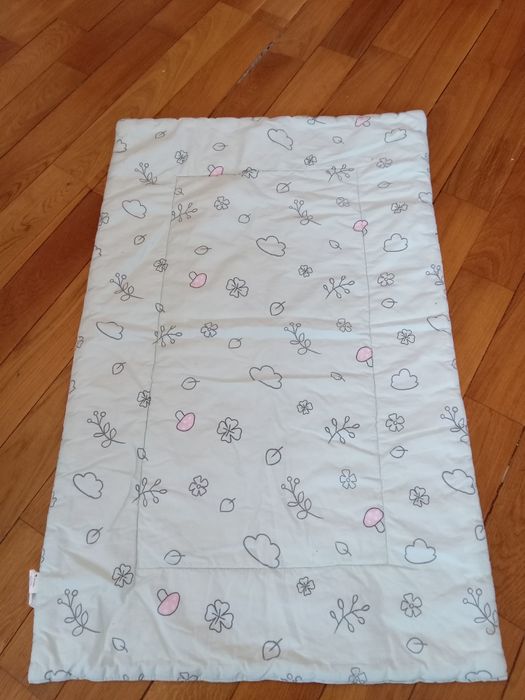 Детски и бебешки олекотени завивки,одеяла и чувалчета за детски количк