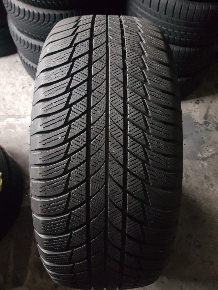 Bridgestone 245/50 R19 105V M+S iarnă runflat
