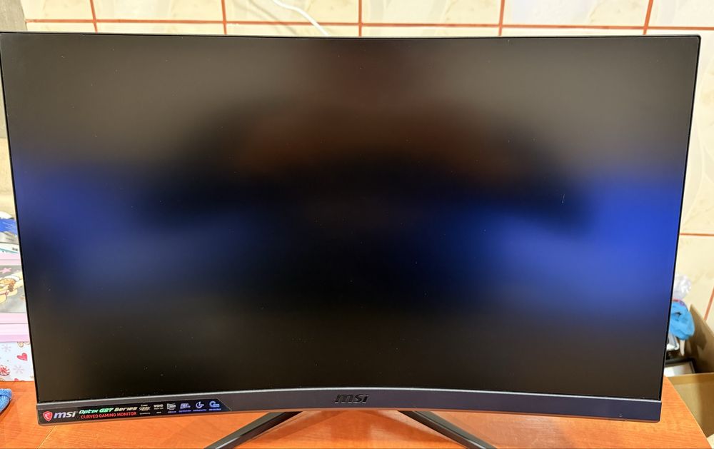 Vand Monitor MSI G27CQ4