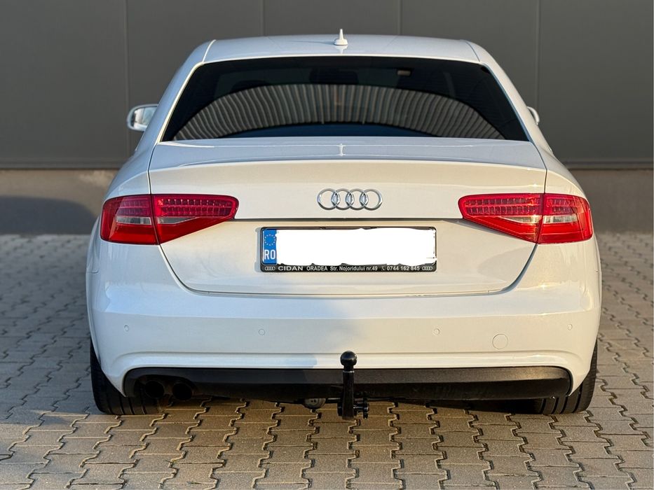 Audi A4 S Line / 2.0 TDI / Automată / Euro 5 / 2013