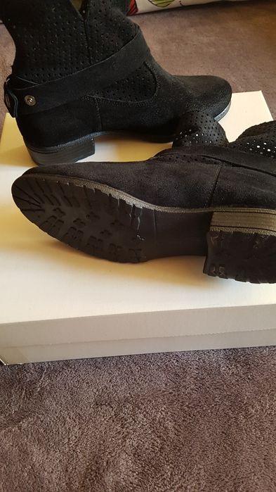 Botine damă Roberto piele naturala întoarsă cu cataramă și lanț