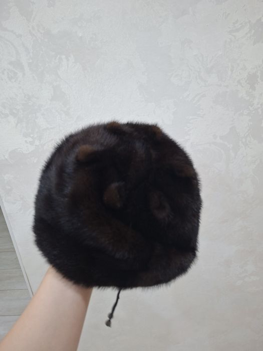Шапка норковая коричневая
