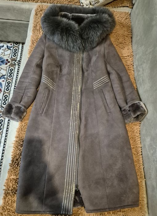 Продам дубленку и платья состояние СРЕДНЕЕ