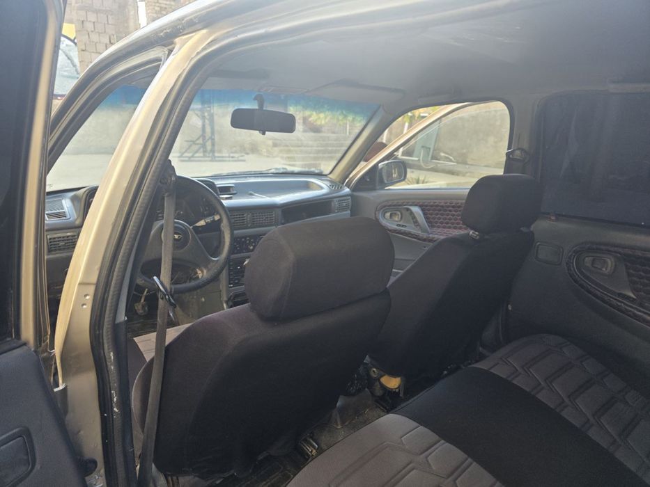 Nexia 1 1999 yil Metani bor