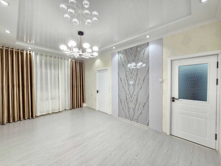 Тайер 2хонали Евро ремонтли уй сотилади. Чилонзор. 19-квартал.