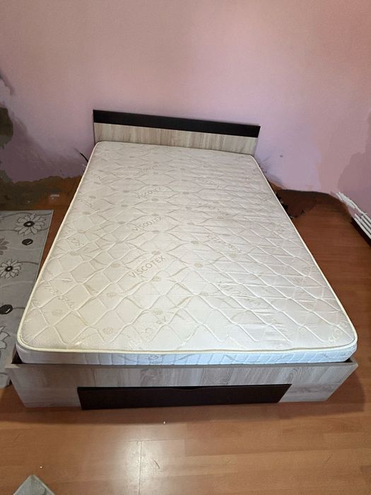 Pat si saltea de vanzare