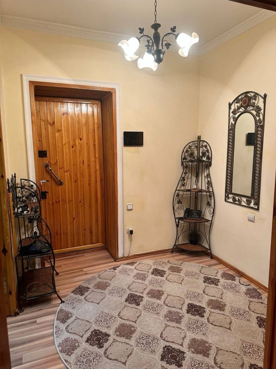 Продаётся квартира Новомосковской (Измайлова)