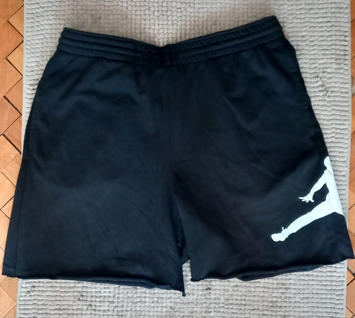 Carhartt и Air Jordan L къси панталони/бермуди