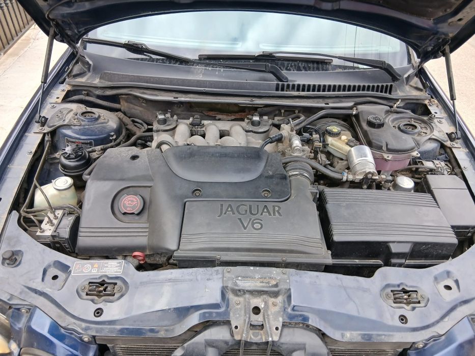 Vând Jaguar X-type an 2002 benzina și gpl