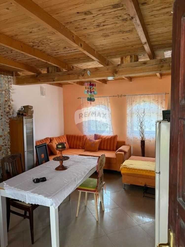 Продава се Къща в с. Приселци, Област Варна - 217 кв.м за 950 €/кв.м - Снимка #9