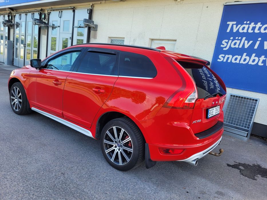 Volvo XC 60.    .