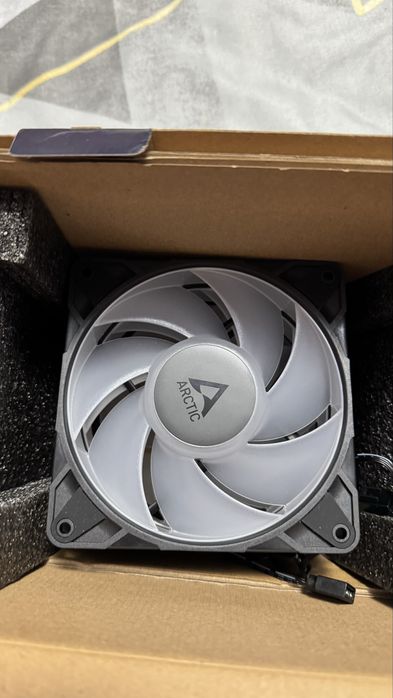 Arctic liquid freezer III pro rgb