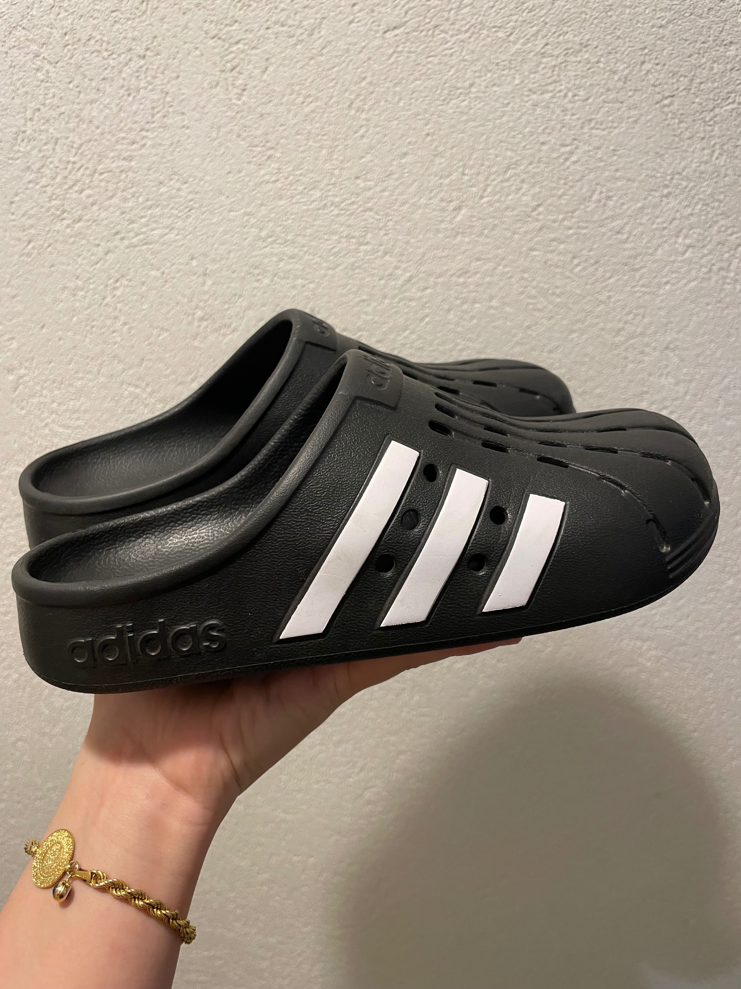 Adidas дамски затворени чехли