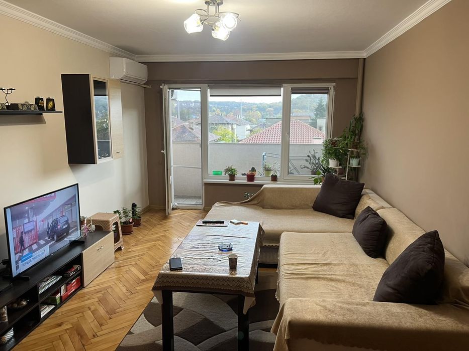 Дава се под наем Двустаен апартамент в Димитровград - 68 кв.м за 229.5 € - Снимка #4