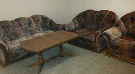 Дава се под наем Тристаен апартамент в Пловдив, Център - 90 кв.м за 489.6 € - Снимка #2