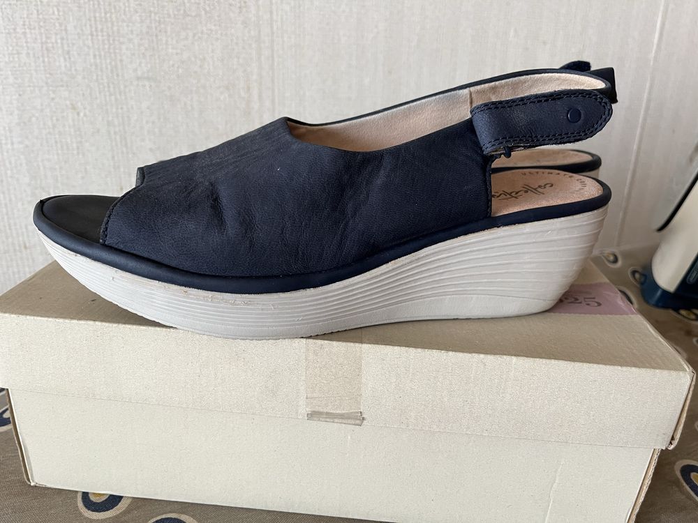 Сандали Clarks
