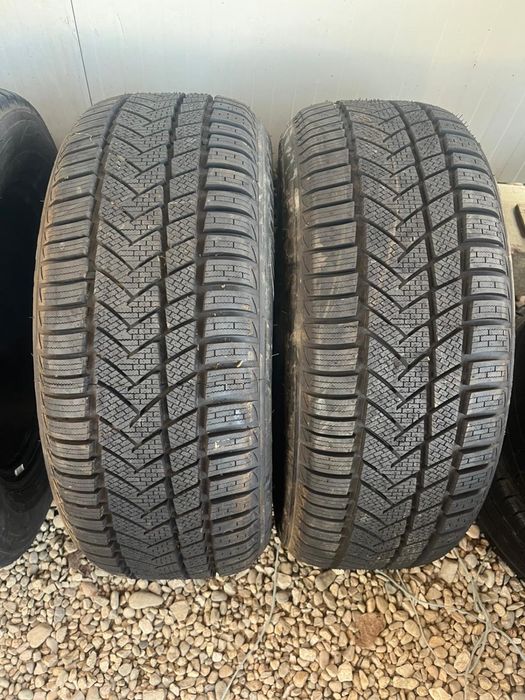 225/55 17 ,anvelope de iarna (noi)