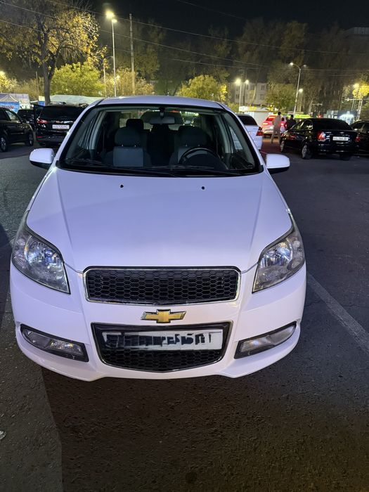 Nexia 3 avtomat kraskasi yoq toza