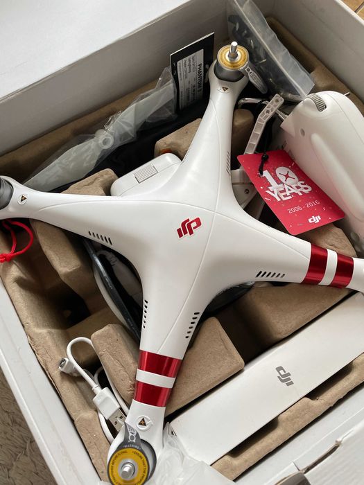 Drona DJI Phantom 3 standard NOU ZERO minute zborUS nuQuadCopter Mavic