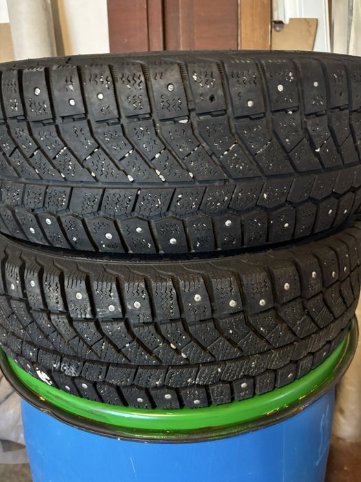 Шина шипованная  185/65 R14,б/у