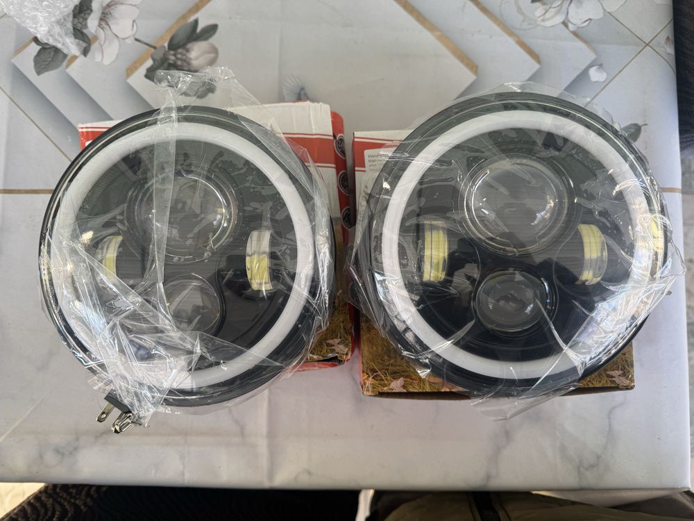 Faruri si stopuri pentru nissan patrol y60