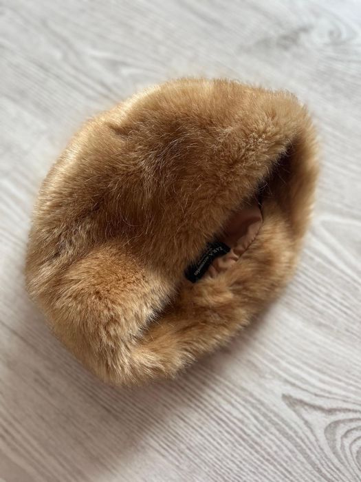 Palarie de blana ZARA