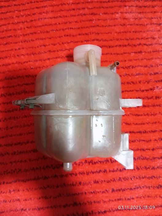 Спарк Антифриз Бачок б/у