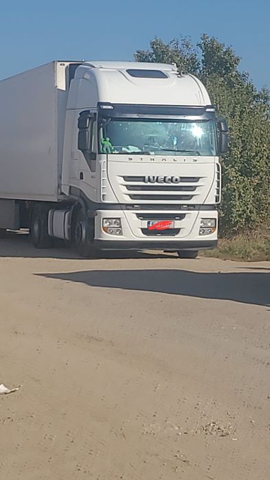 Vând 2 Iveco Stralis E5