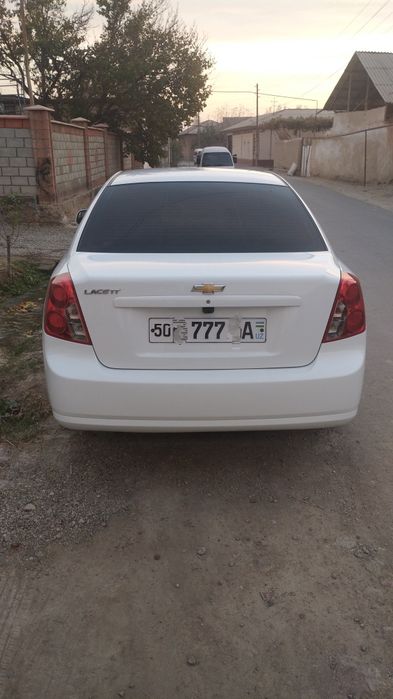 Lasetti jentra elegant plyus