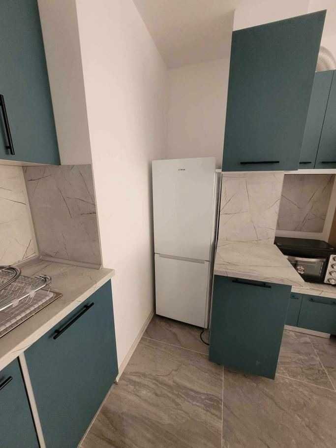 Дава се под наем Двустаен апартамент в София, Център - 55 кв.м за 387.6 € - Снимка #3