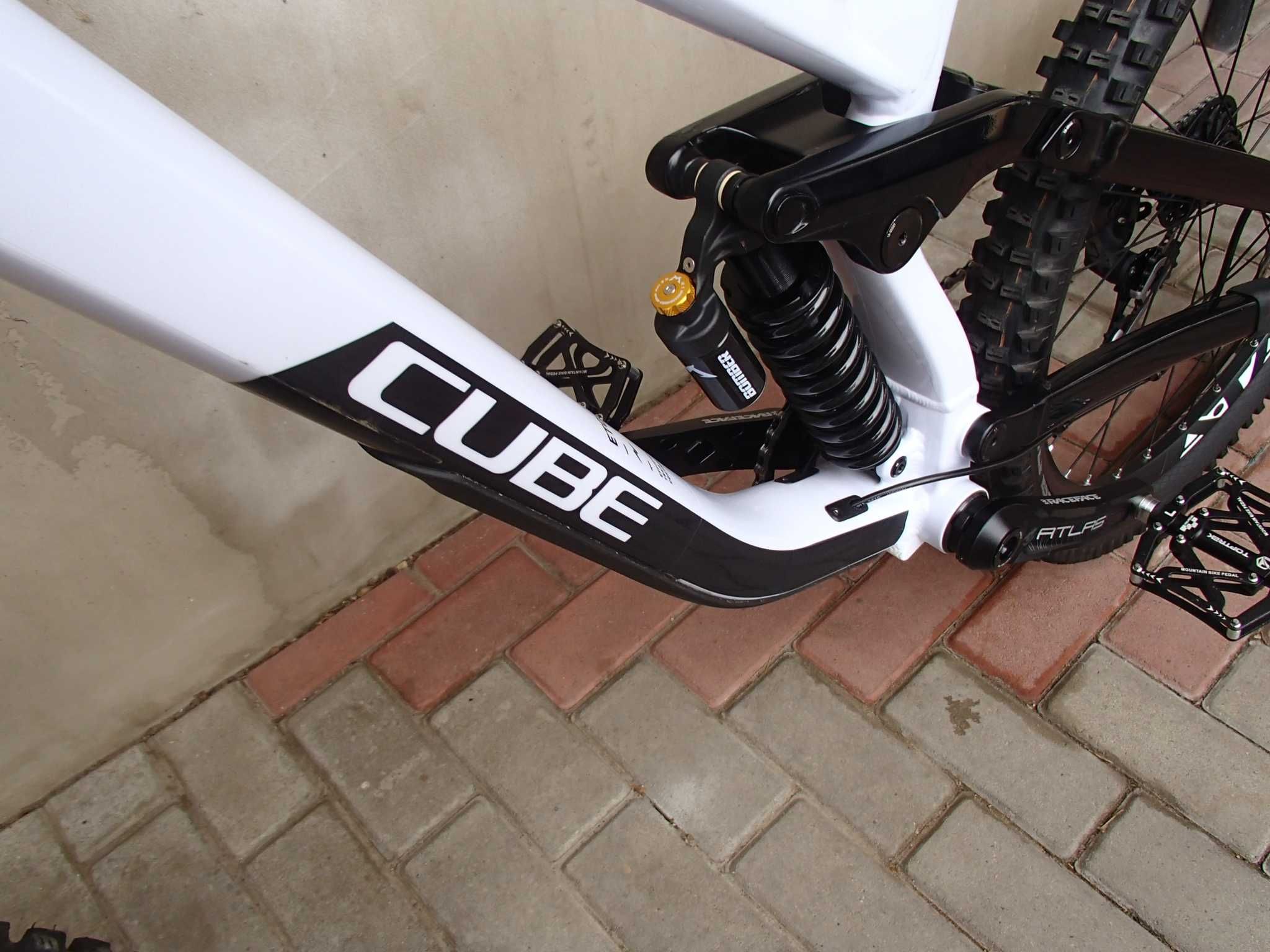 Bicicleta cube Full Suspension Downhill  roti 27,5