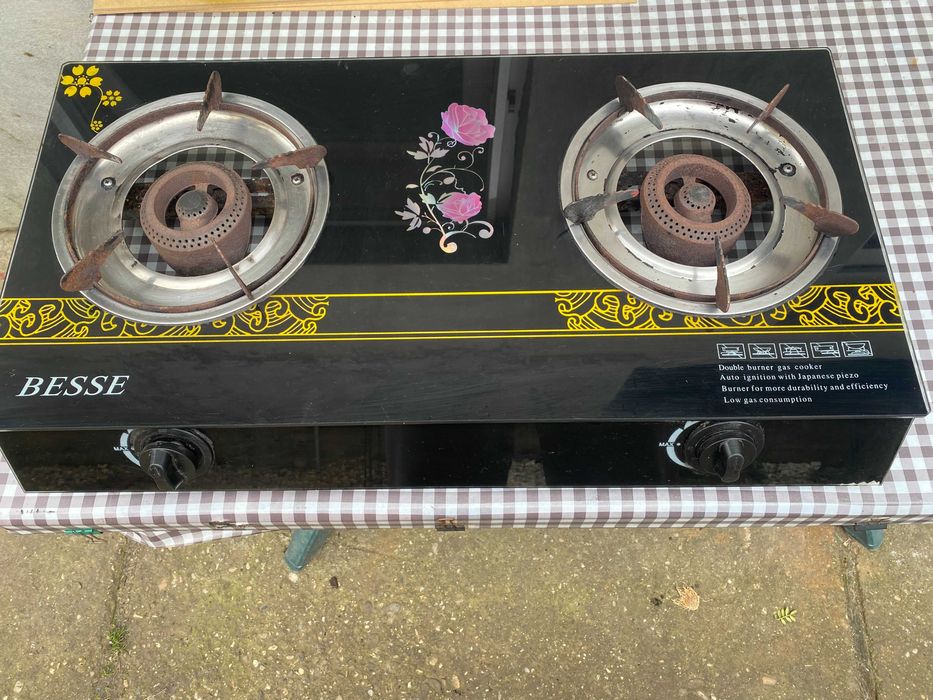 Aragaz cu doua ochiuri