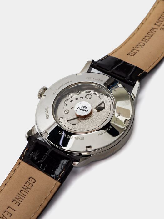 Продаётся 100% оригинал Часы Orient Bambino современная новая модель