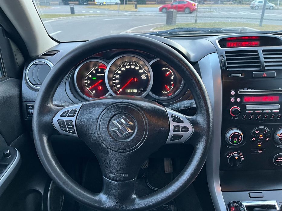 Vand Suzuki Grand Vitara