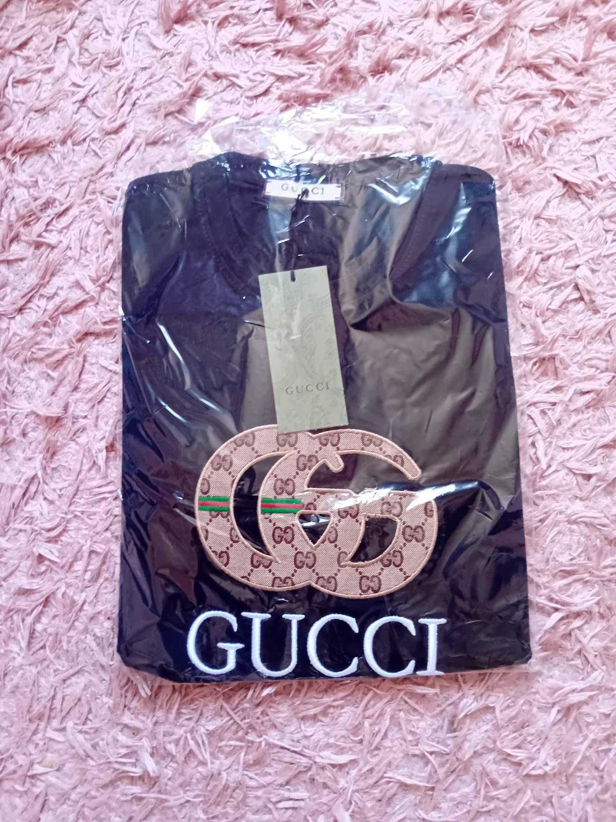 Чисто нова оригинална тениска Gucci