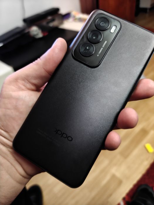 Vând sau Schimb Oppo RENO 12 5G