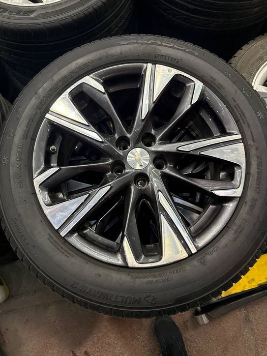 BU/U Tracker 2 Premier Saka diska Balon Lassa Multiways 2 215/60R17