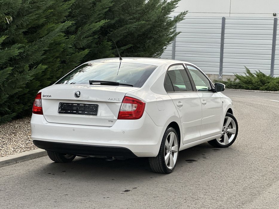 Skoda Rapid 1.2 TSI Anvelope vara si iarna NOI