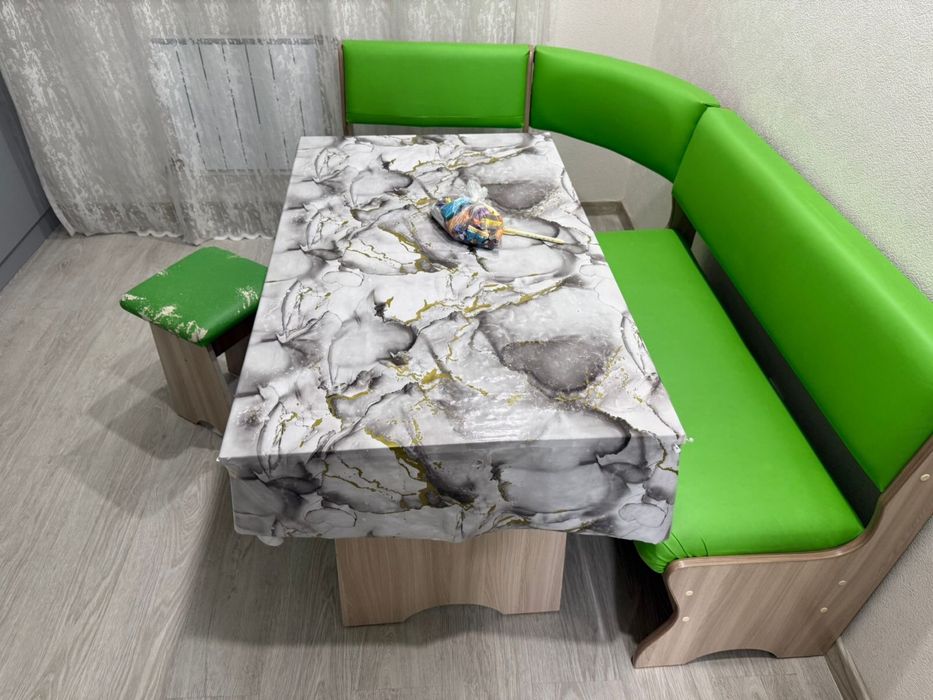 Отдам кухонную зону, самовывоз