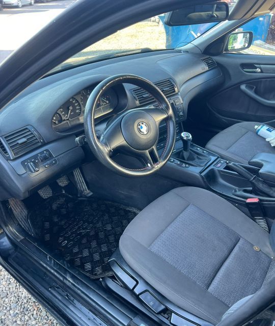 Dezmembrez BMW Seria 3 E46 [1997 - 2003] Sedan 4-usi 318i MT (118 hp)