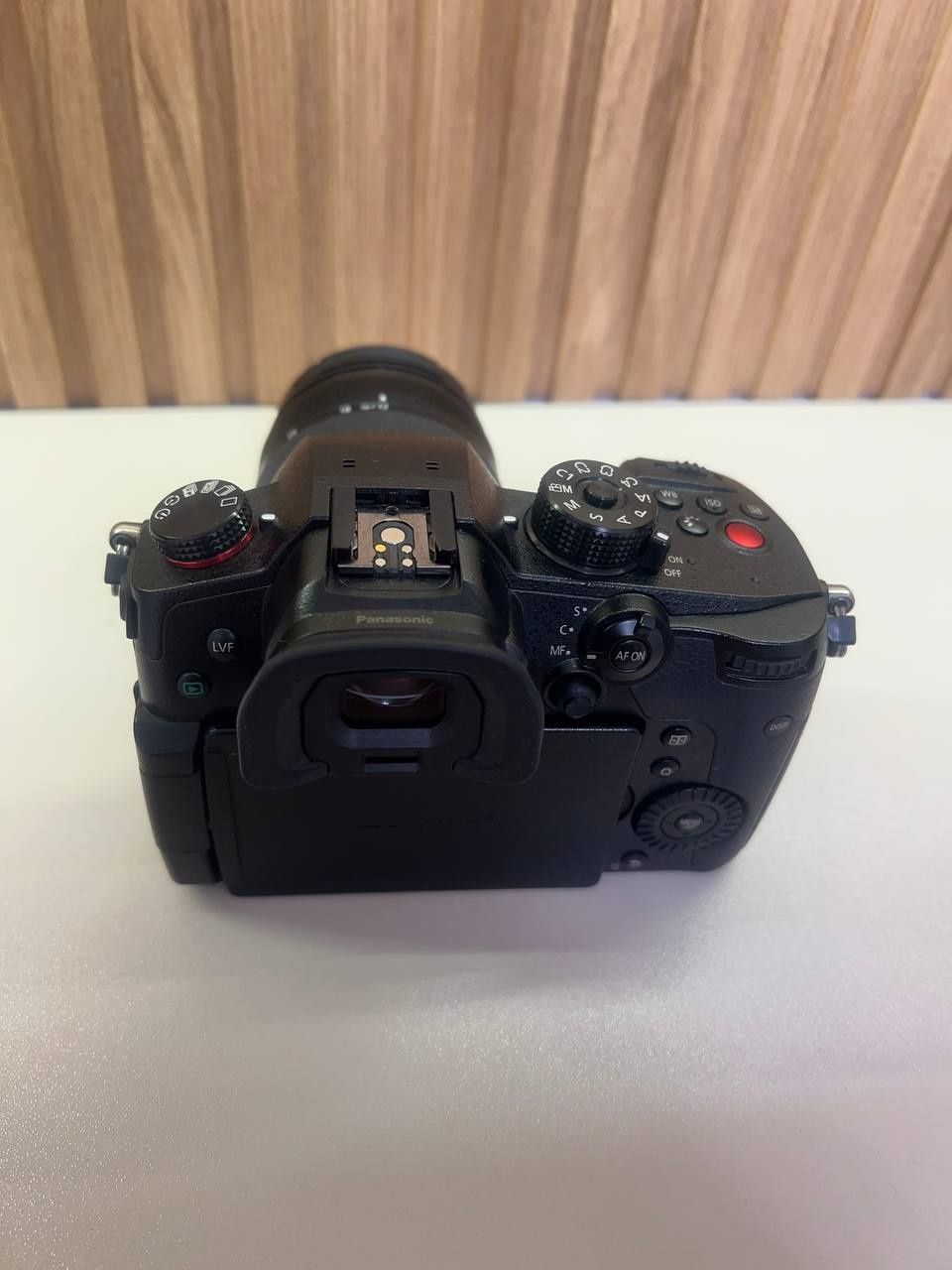 Panasonic Lumix GH5 lI + Panasonic 12-35mm f/2.8 |I