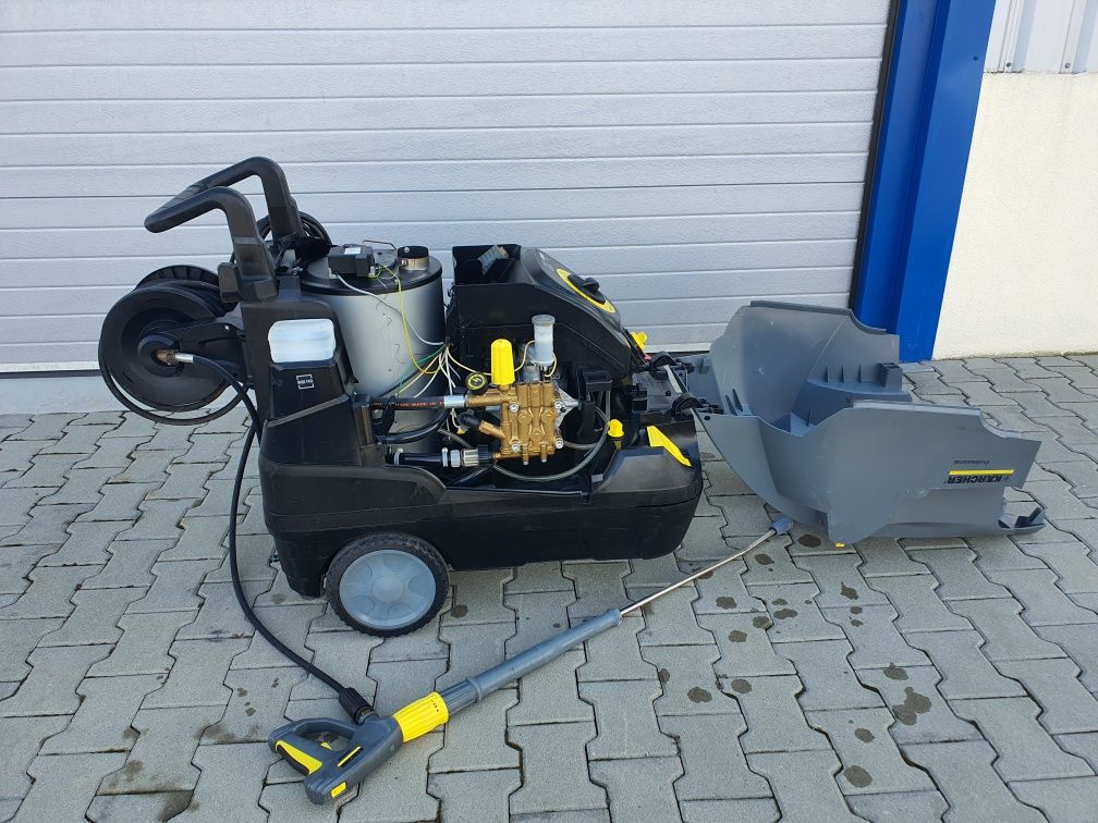 Pompă/jet de curățare cu apă caldă  HDS 8/18-4C – Kärcher