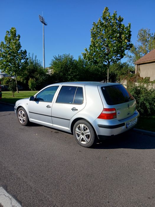 Wolksvagen golf 4 1.6 FSY 2003