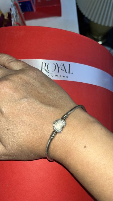 Продам браслет Pandora