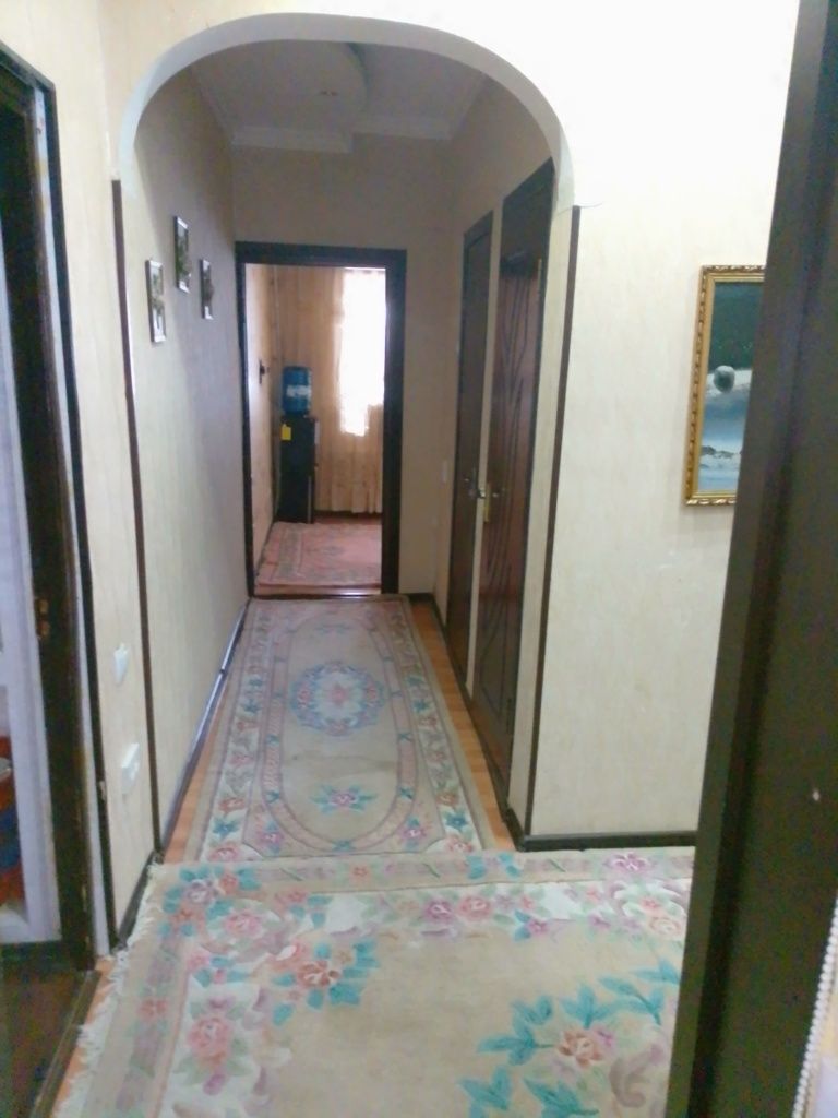 Продаётся квартира на массиве хумоюн