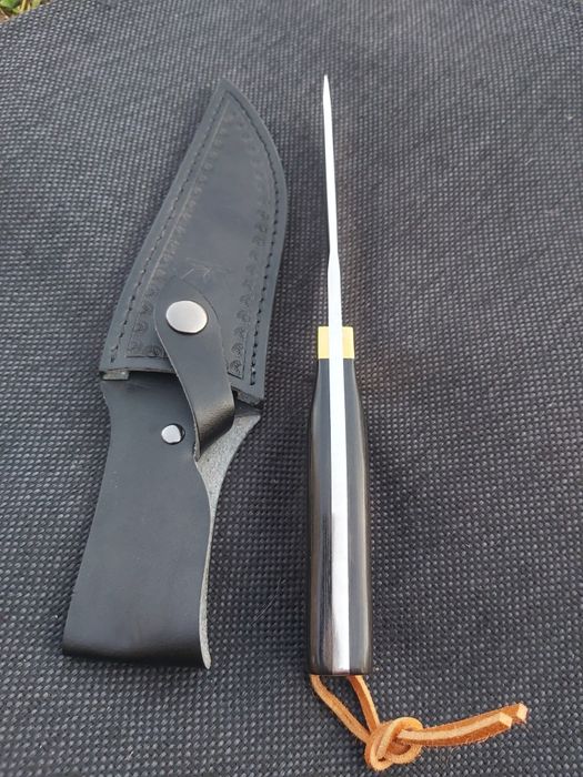 Висококачествен ръчно изработен нож с кожена кания,LN412