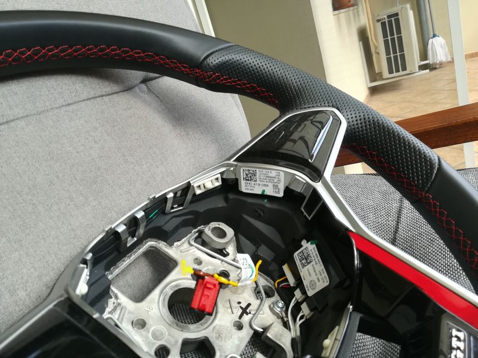 Волан голф 8 gti. . Оригинален.