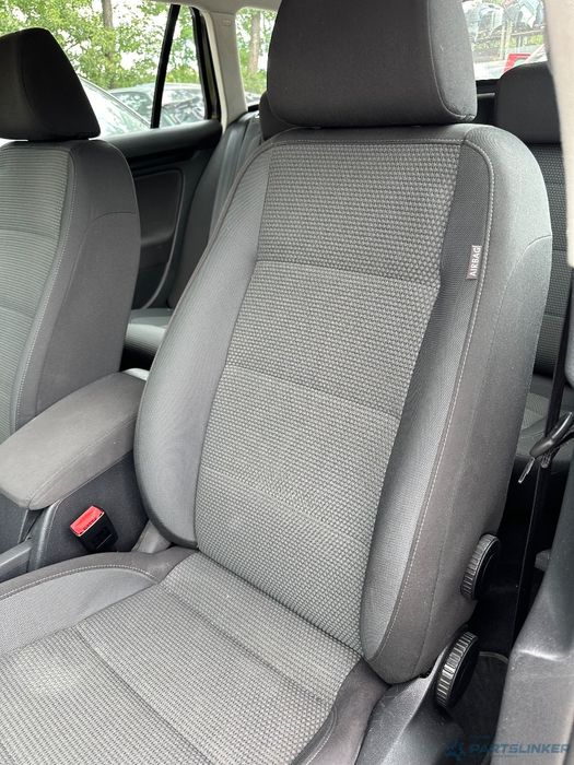 Scaun sofer stanga  VOLKSWAGEN GOLF VI Variant (AJ5) [ 2009 - 2013 ]
