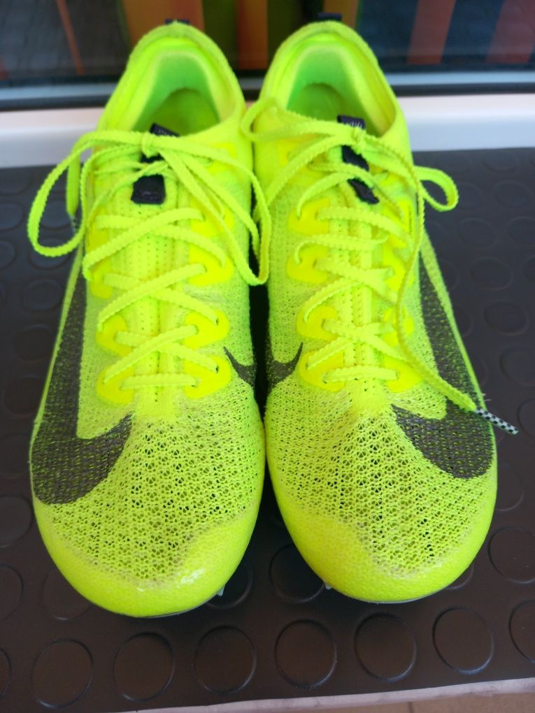 Шпайкове Nike 42,5 номер
